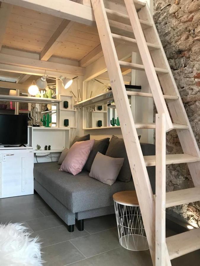 Sanctus Syrus 1 Lägenhet Albenga Exteriör bild